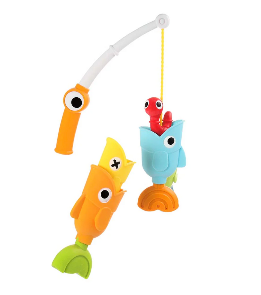 The fishing rod with a worm on it's hook and the fish thgat come with the Catch N Sprinkle Fishing Set. 