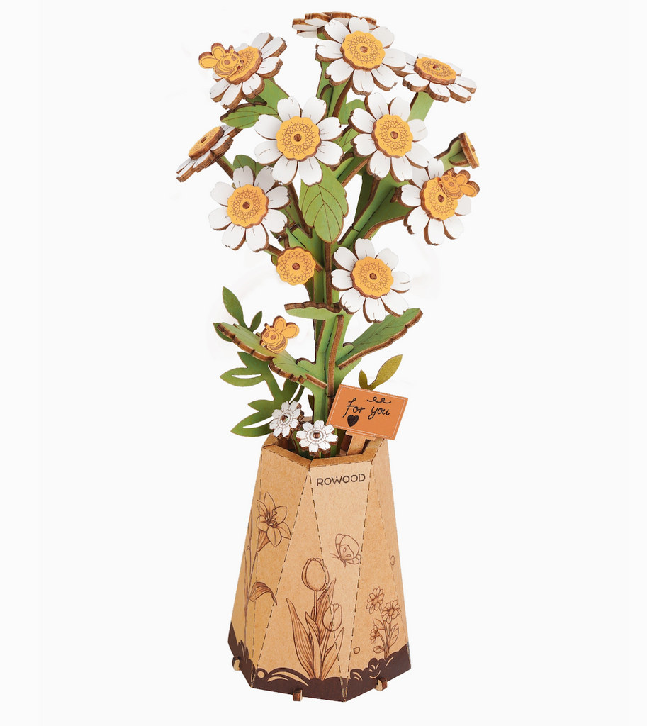 A completed wooden bloom Chamomile 3D Flower Bouquet. 