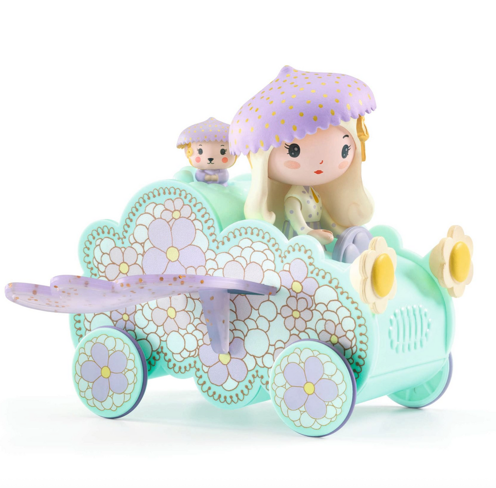 Super cute Tinyly doll figures Jil and Jerry seated in the pretty, floral car. 