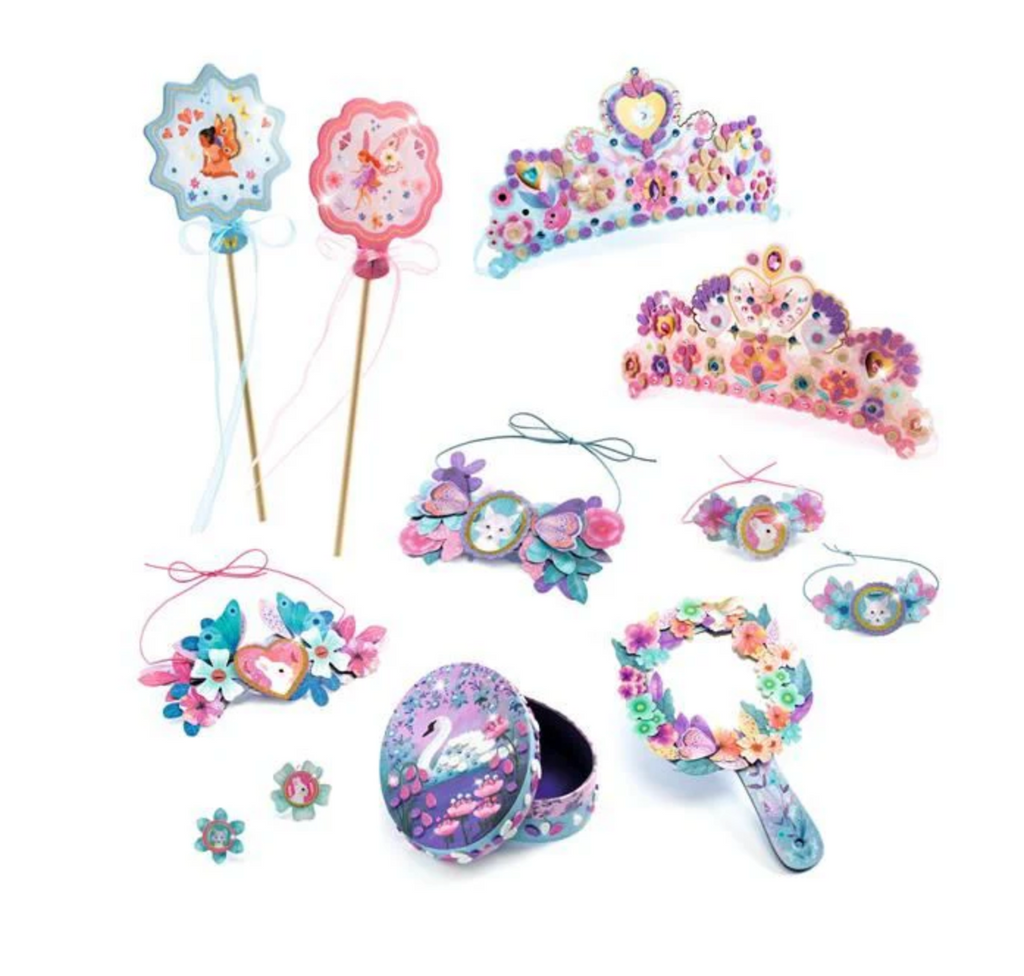 Examples of each of the items made using the craft kit. 