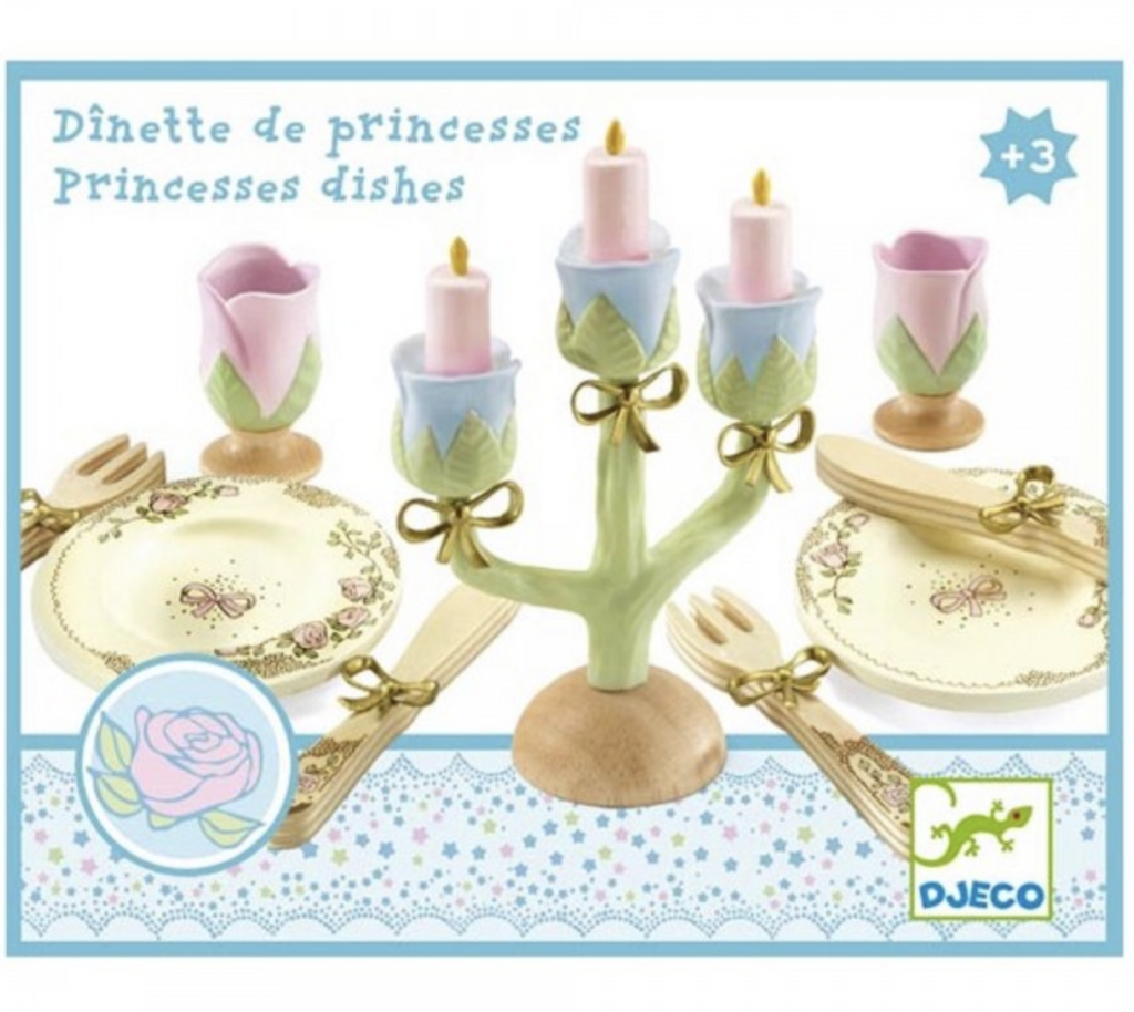 Box with pictures of the Princesses' Dishes set, with a blue floral border. 