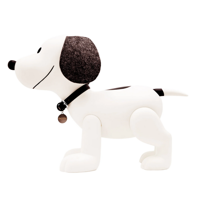 Supersize Snoopy Figure side view. 