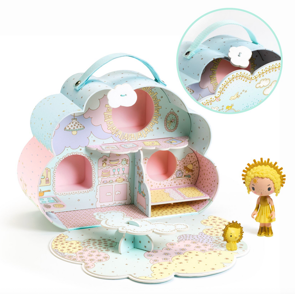 The Sunny & Mis house from Tinyly. A classic doll’s house design, covered in all sorts of cute illustrations with a handle so it can also be used as a carrying case. 