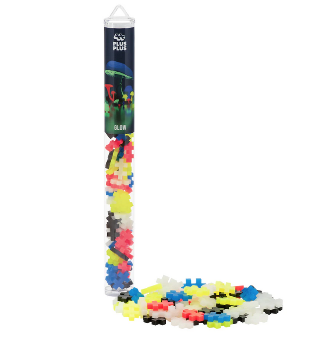 The 70 piece tube is a great way to get started with Plus-Plus. Kids will learn to create in 2D or 3D, encouraging open-ended, creative play. It’s a perfect STEM toy to develop fine motor skills, focus and patience. Glow mix (Glow, Neon Blue, Neon Yellow, Coral, Black)