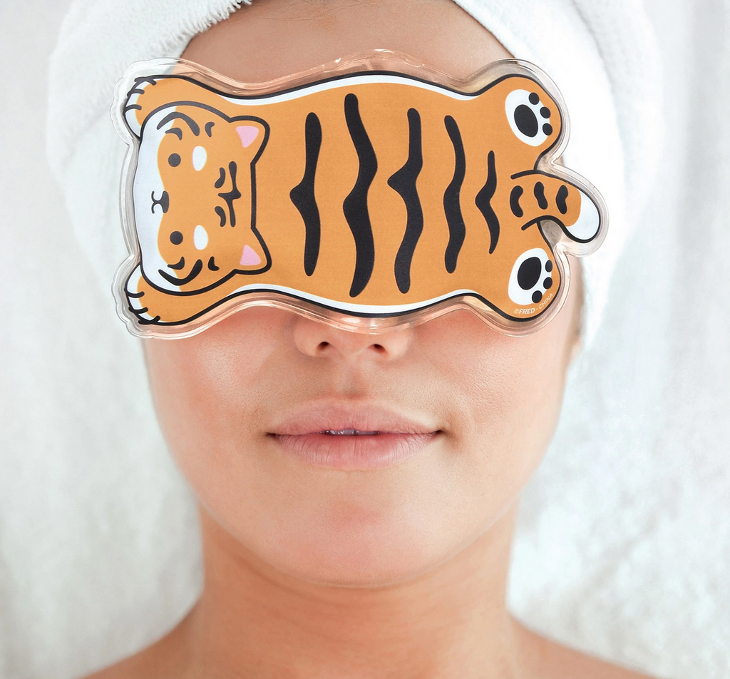 Person wearing Tiger eye mask.